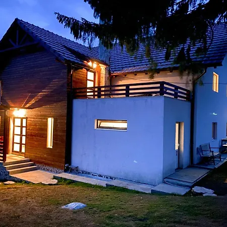 Pensiunea Agro-turistica Maris Prázdninový dům